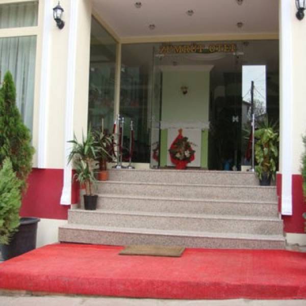 Karasu Zümrüt Otel